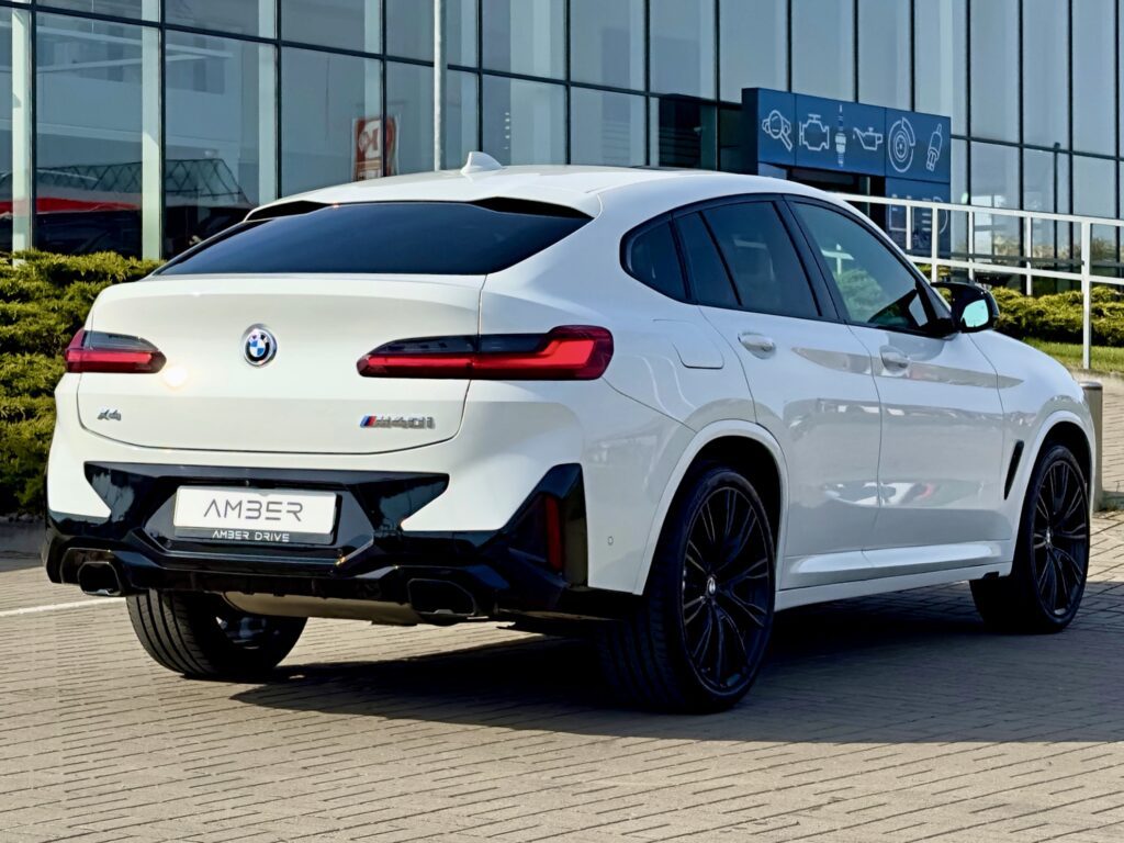 F9834CB2-C33F-47D4-872F-8EC3D755D934