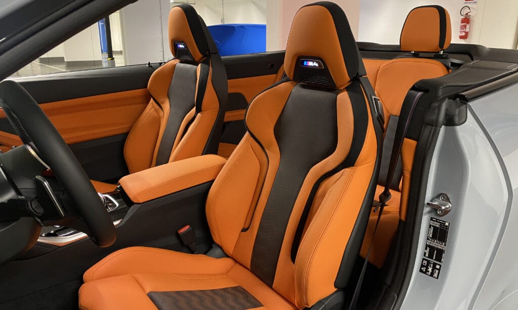 BMW-M4-COMPETITION-CABRIO-SEDILI