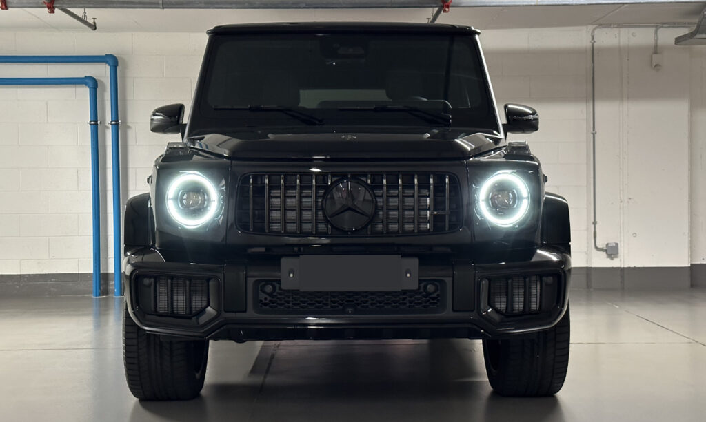Mercedes-Benz G63 AMG 2025 Gloss Black Front 2