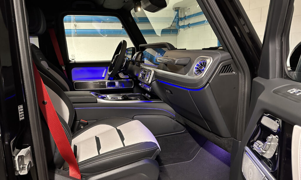 Mercedes-Benz G63 AMG 2025 Gloss Black Interior 5
