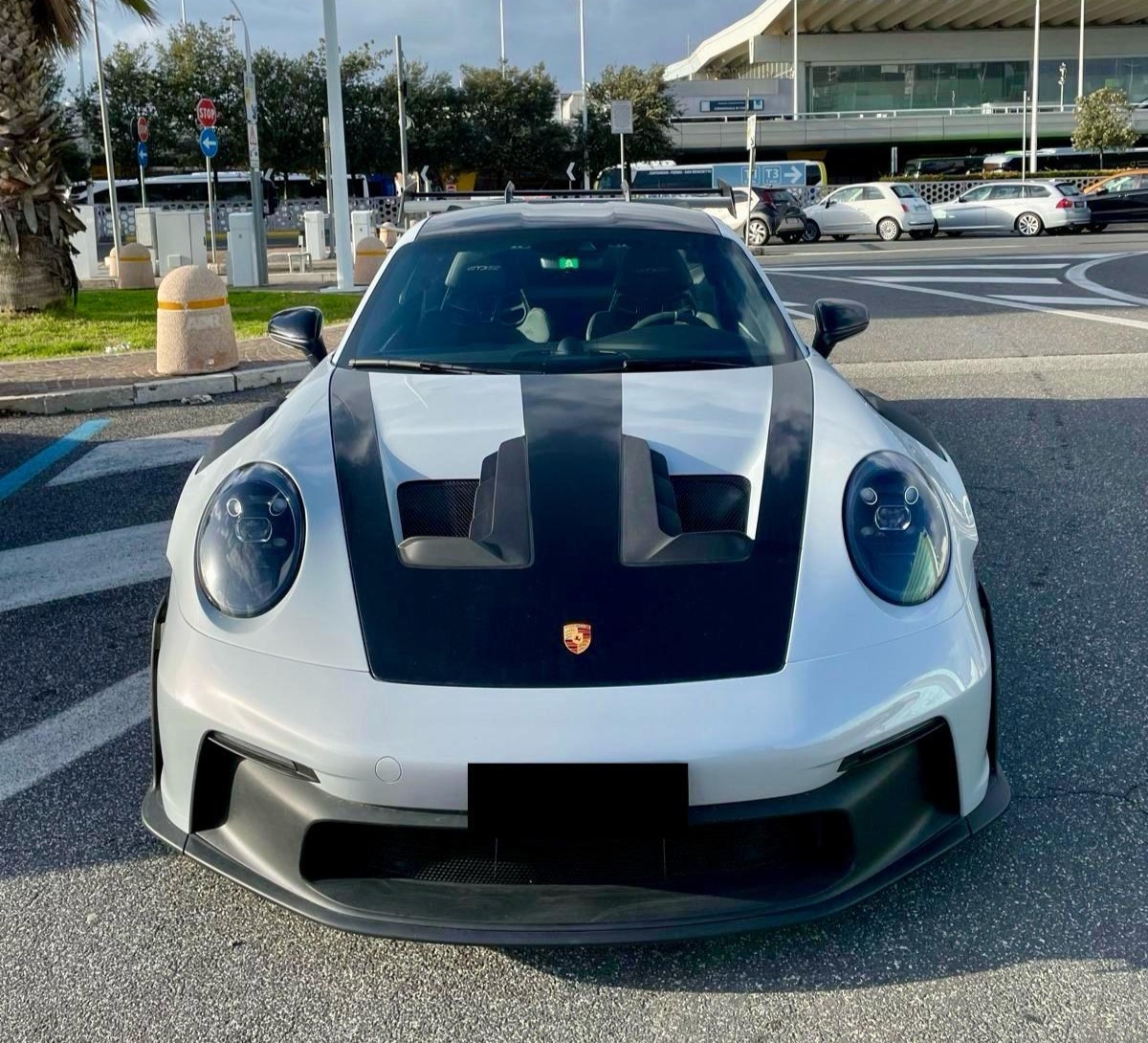 Porsche 911 GT3 RS Airport 2r